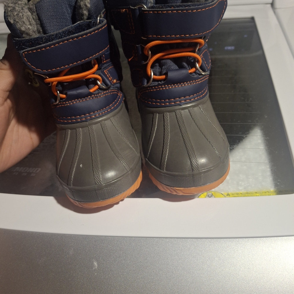 Cat & Jack Navy and Gray Kids Boots